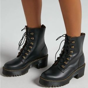 DR. MARTENS LEONA WOMEN'S VINTAGE SMOOTH LEATHER HEELED BOOTS